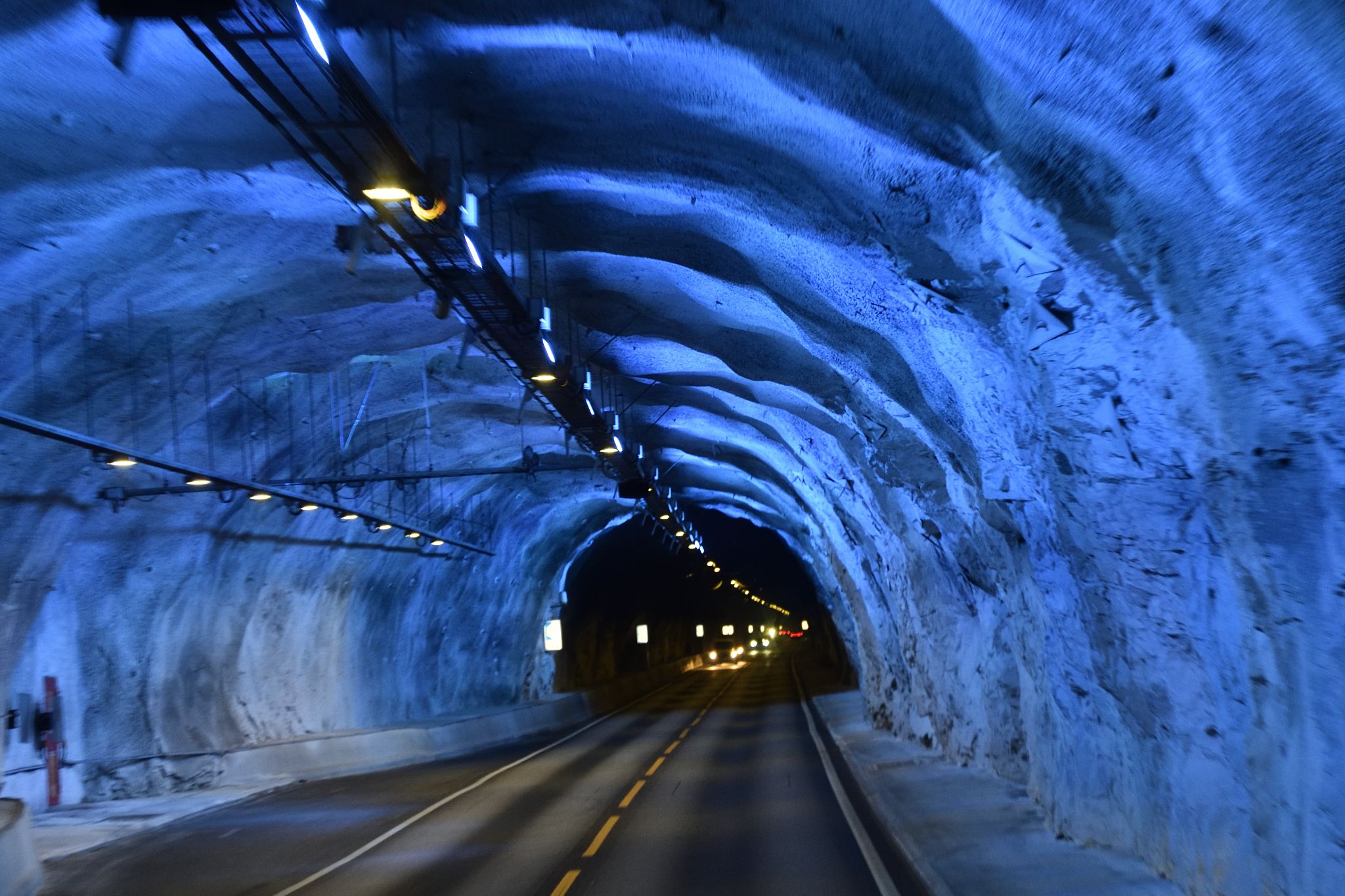 World's longest road tunnel: Laerdal Tunnel, Norway