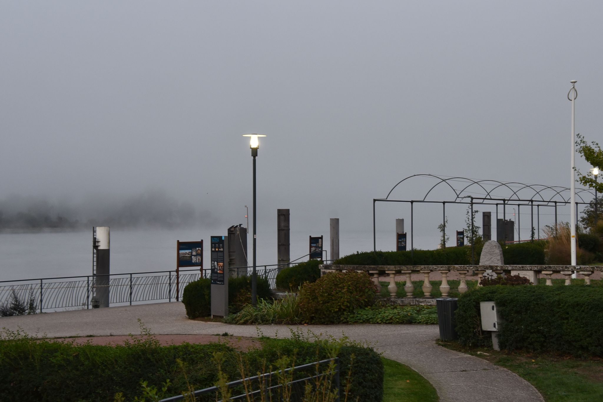 A foggy morning in Caudubec